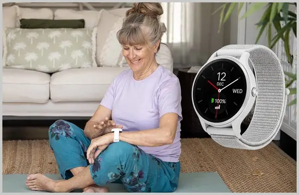 live-life-personal-mobile-medical-alarm-with-fall-detection